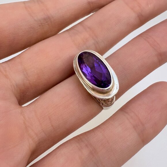 VTG Solid Sterling Silver 925 Oval Amethyst Bezel Set Statement Ring Size 6 - Picture 5 of 9